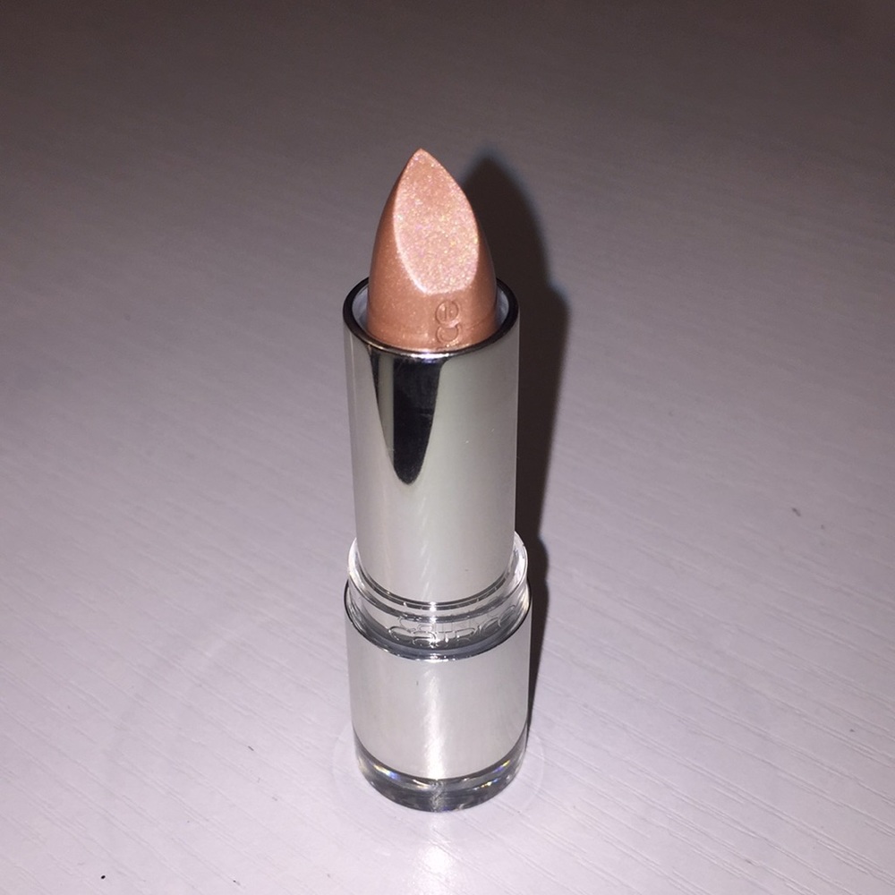 Catrice Lipstick **AVAILABLE IN 7 SHADES**